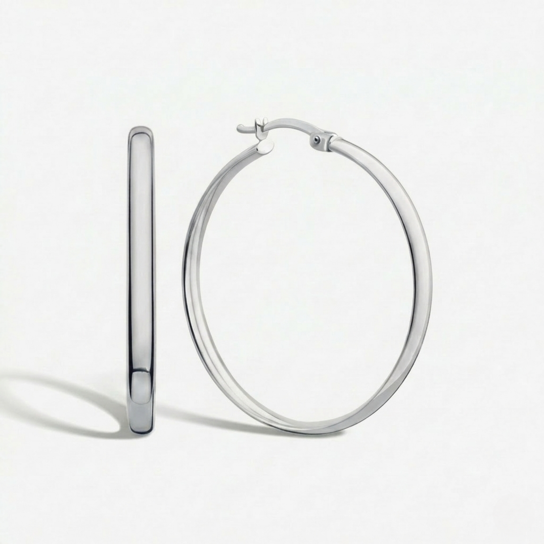 Noa Serane Earrings | White Gold