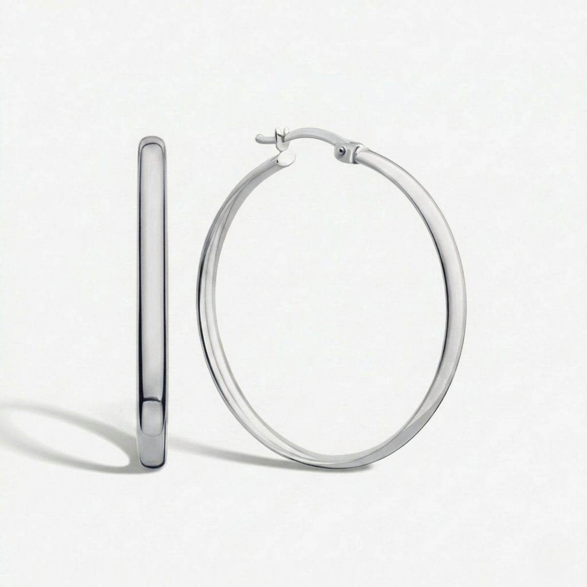 Noa Serane Earrings | White Gold
