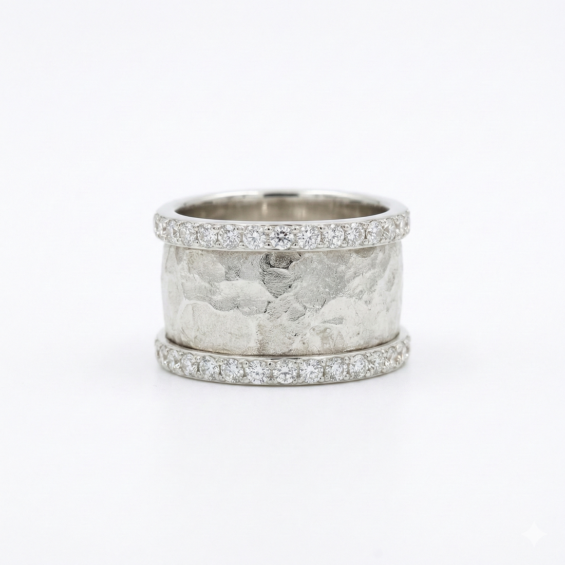 Vintage Silvered Zirconia Ring