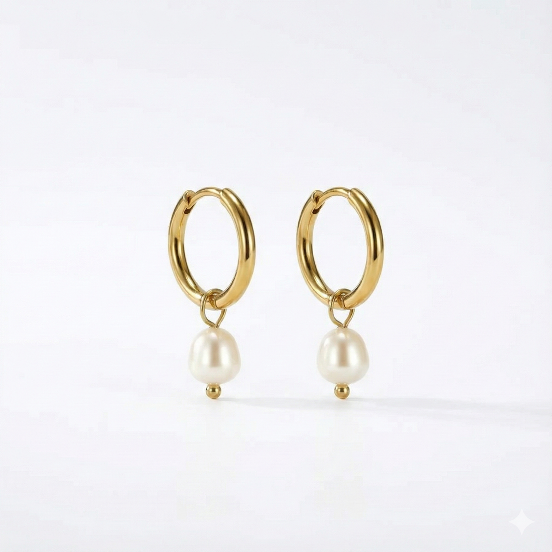 Bella Freshwater Pearl - Earrings