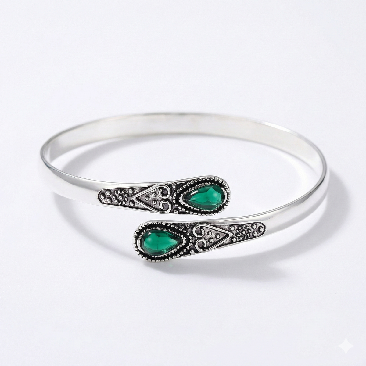 Esmeralda Devereux Bracelet