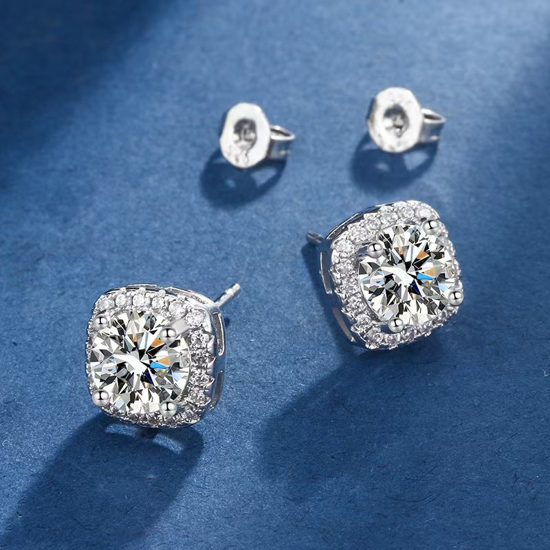Glacé Glamour Earrings | White gold