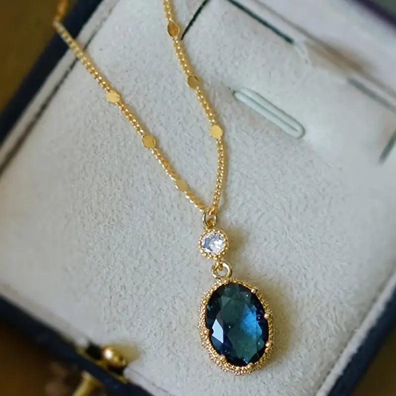 Thessia Lunebray Necklace - Gold