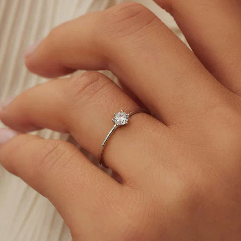 Mae Ring | White Gold