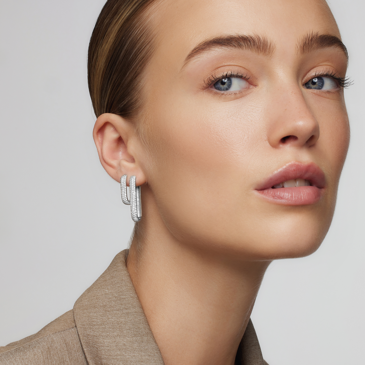 Small Gigi Sparkling Hoops | White Gold