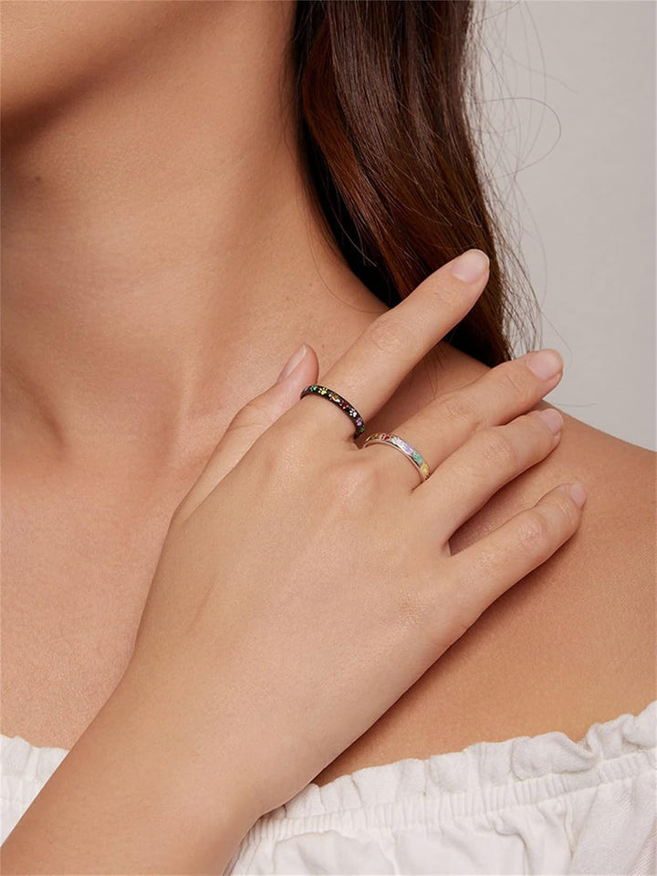 Elegant Paw Print Ring