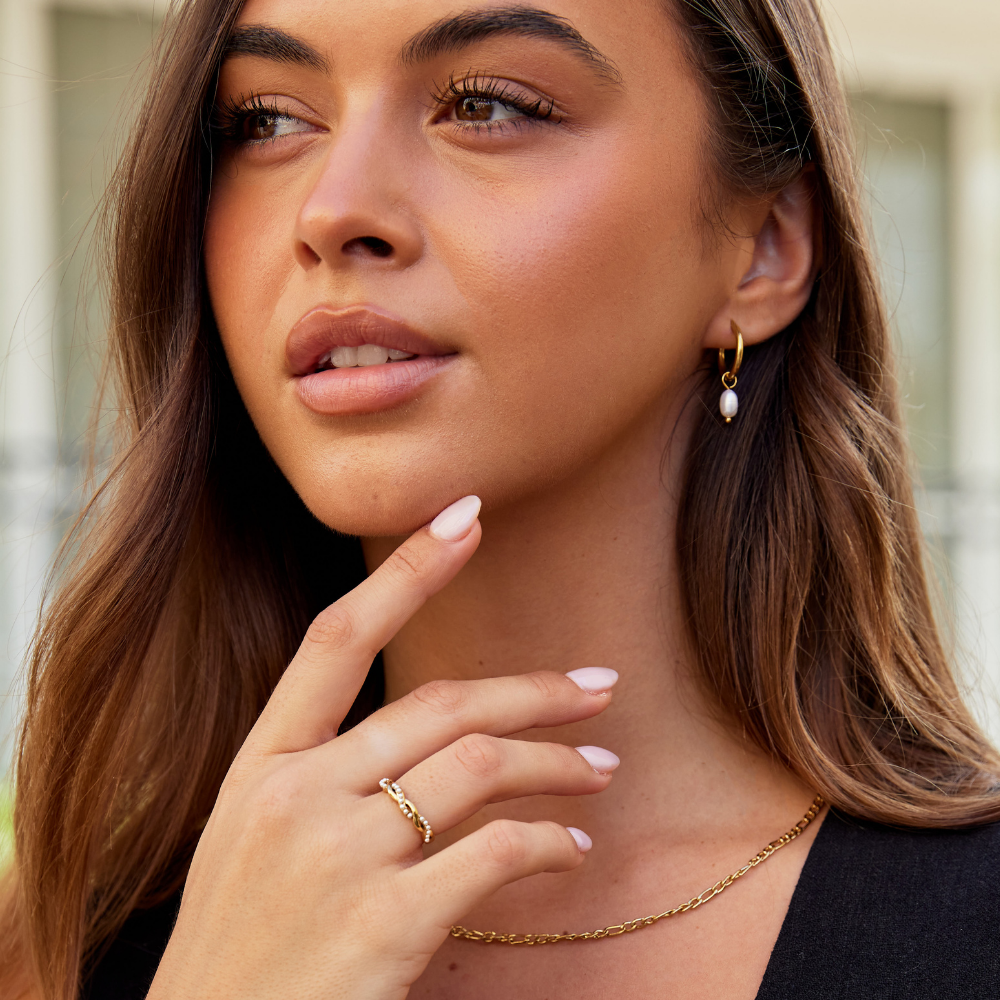 Peggy Pearl Earrings
