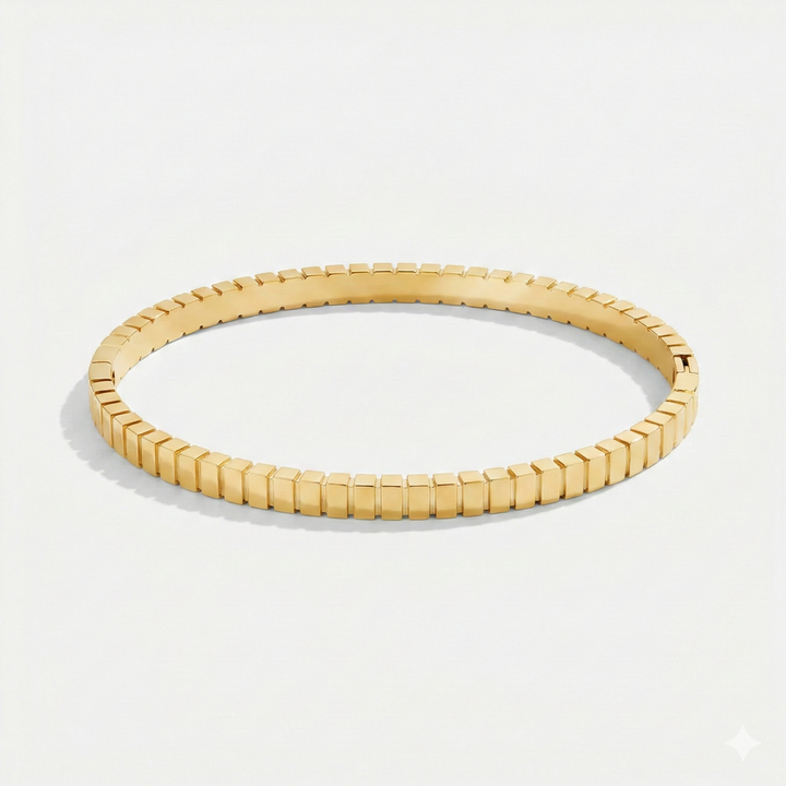 Tara Gold Bangle