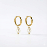 Bella Freshwater Pearl - Earrings