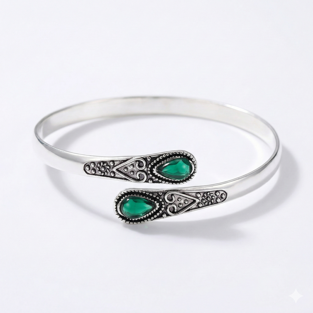 Esmeralda Devereux Bracelet