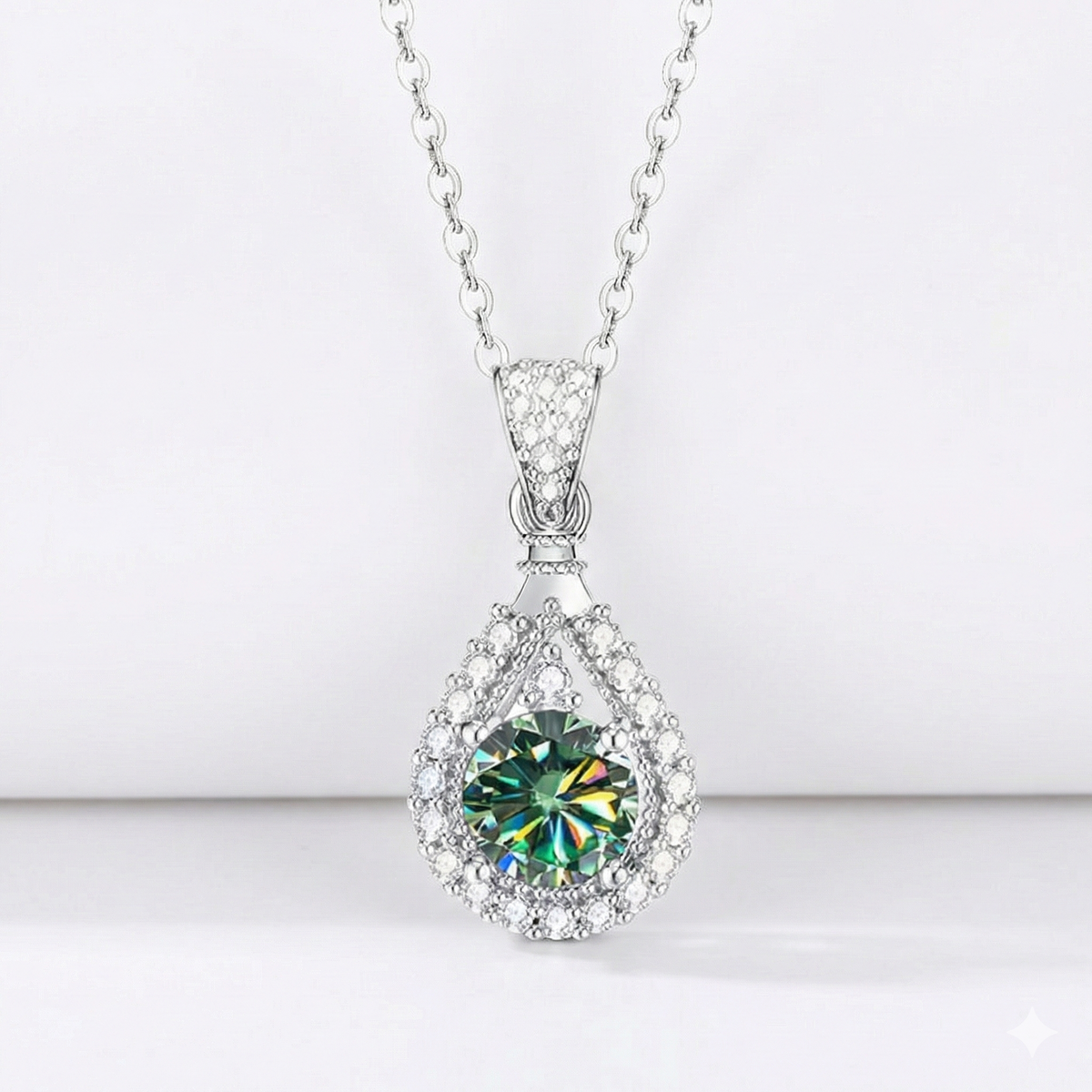 Alindra Voselle Necklace