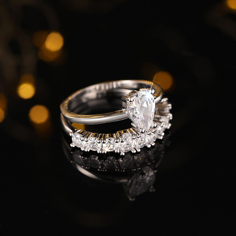 Vivienne Hartley Ring | White Gold