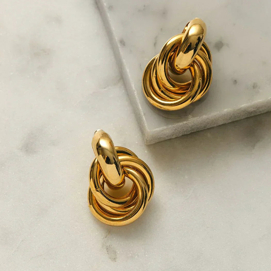 Daphne Earrings | White Gold