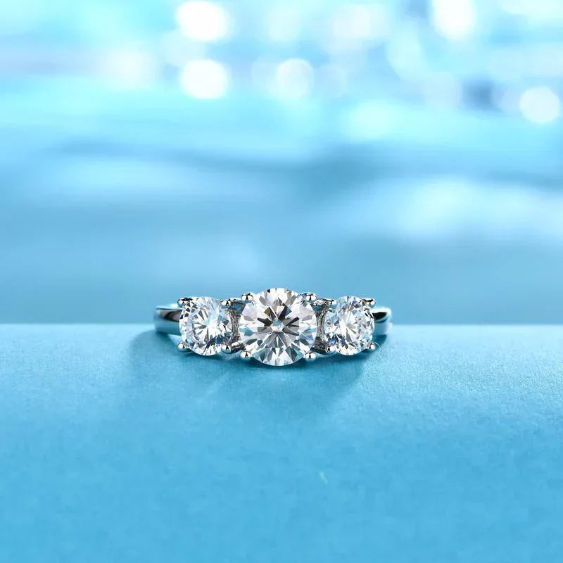 Claire Stone Ring | White gold