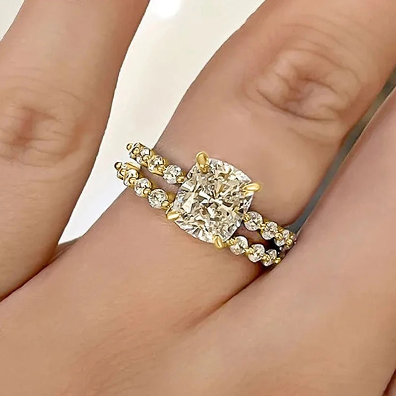 Bridal Cushion 2PC Ring Set - White Gold