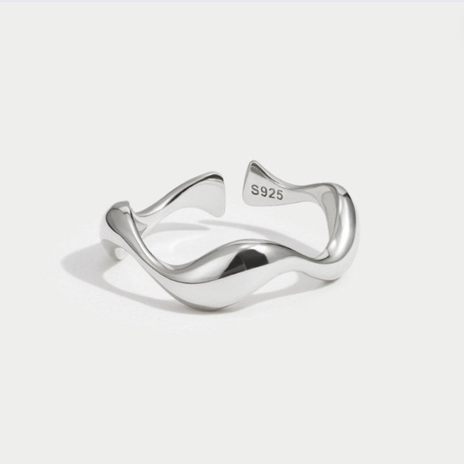 Sadie Ring | White Gold